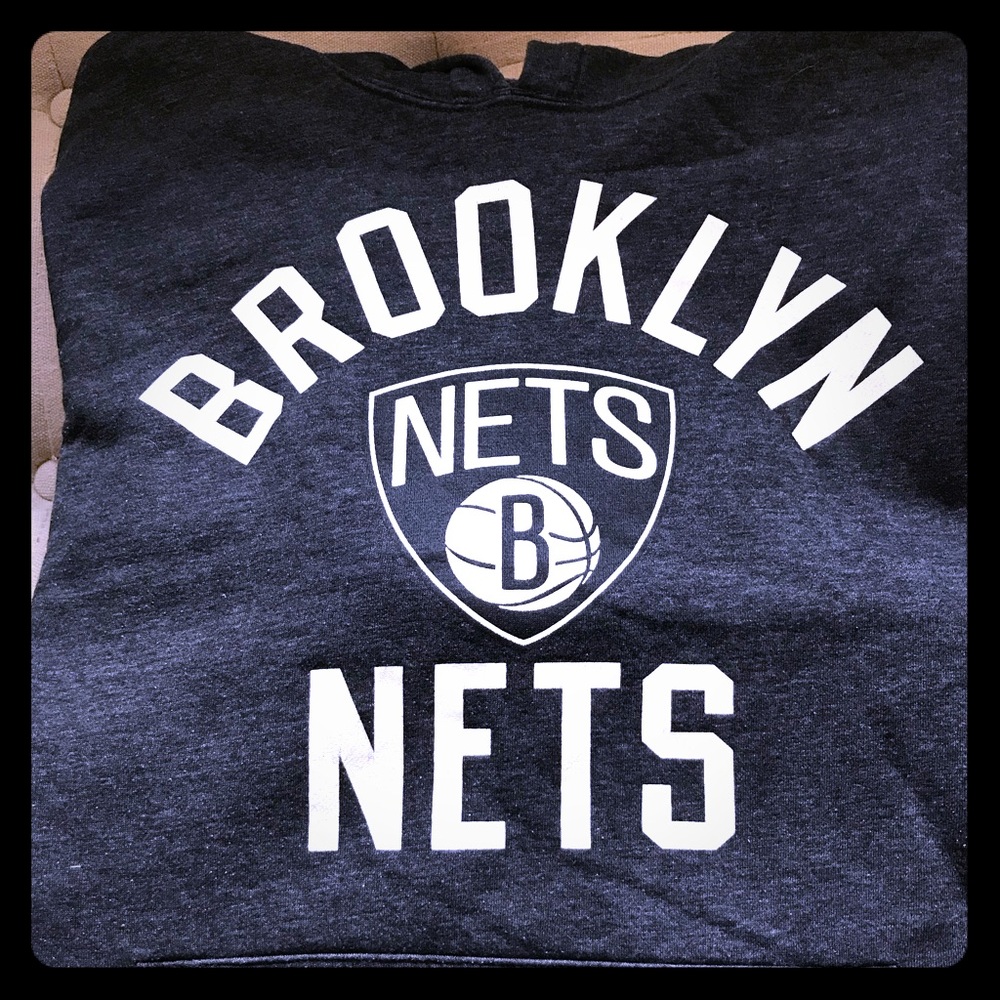 Brooklyn Nets Men’s Hooded Sweatshirt